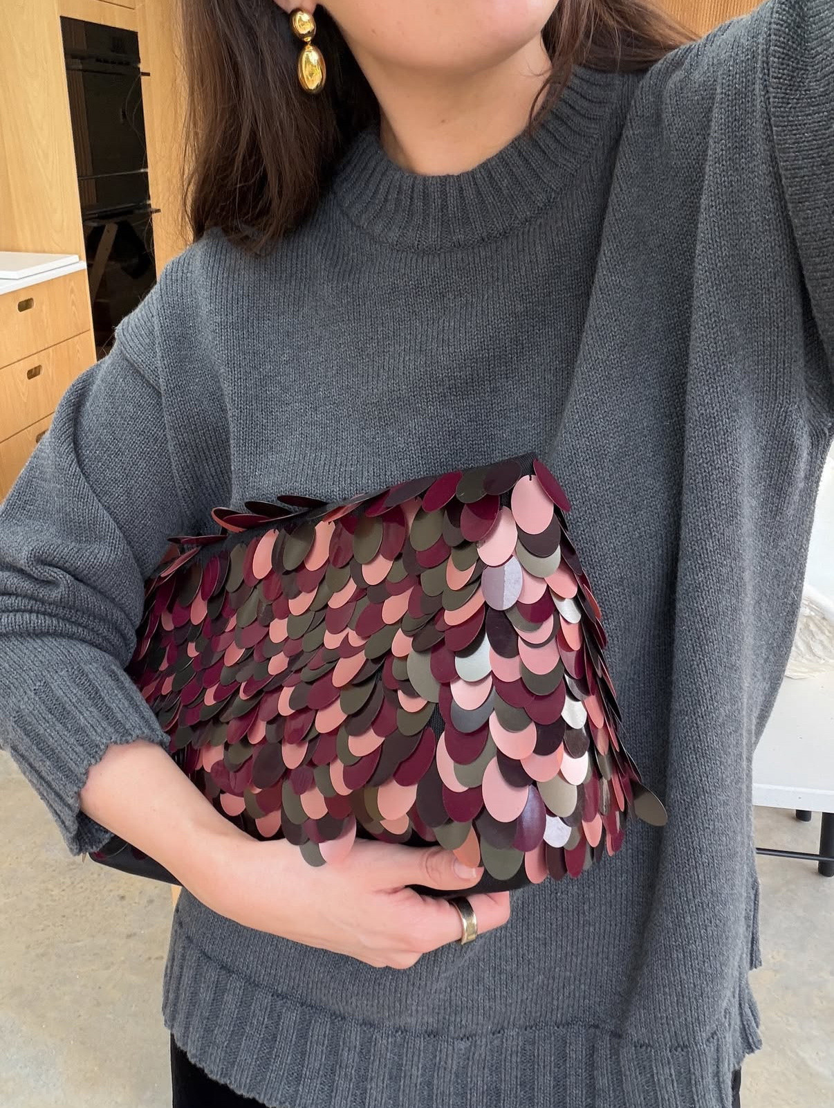 The perfect sparkly bag to spice up any festive party look

#LTKbag #LTKpartywear #LTKfestive