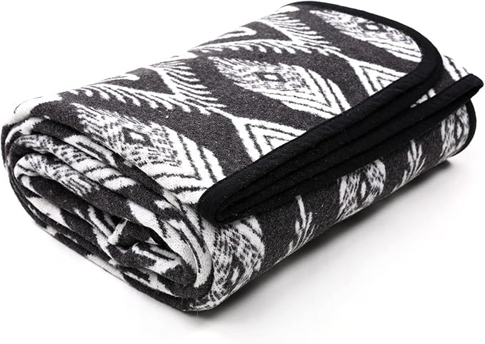 PuTian Merino Wool Blanket - 4 lbs Warm, Thick, Washable, Large 87" x 63" Throw for Outdoors, Cam... | Amazon (US)