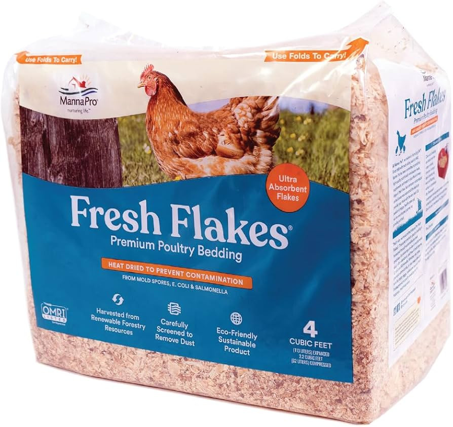 Manna Pro Fresh Flakes | Chicken Coop Bedding | Pine Shavings for Chicken Bedding | 4 Cubic Feet | Amazon (US)