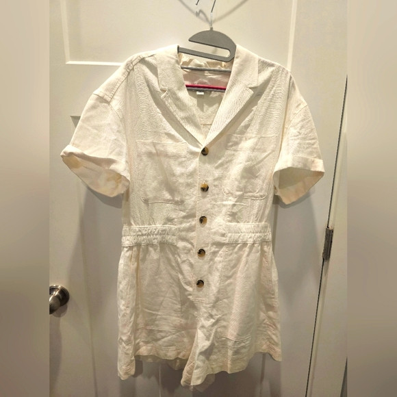 Free Assembly Linen Blend Short Sleeve Button Front Romper Size M | Poshmark