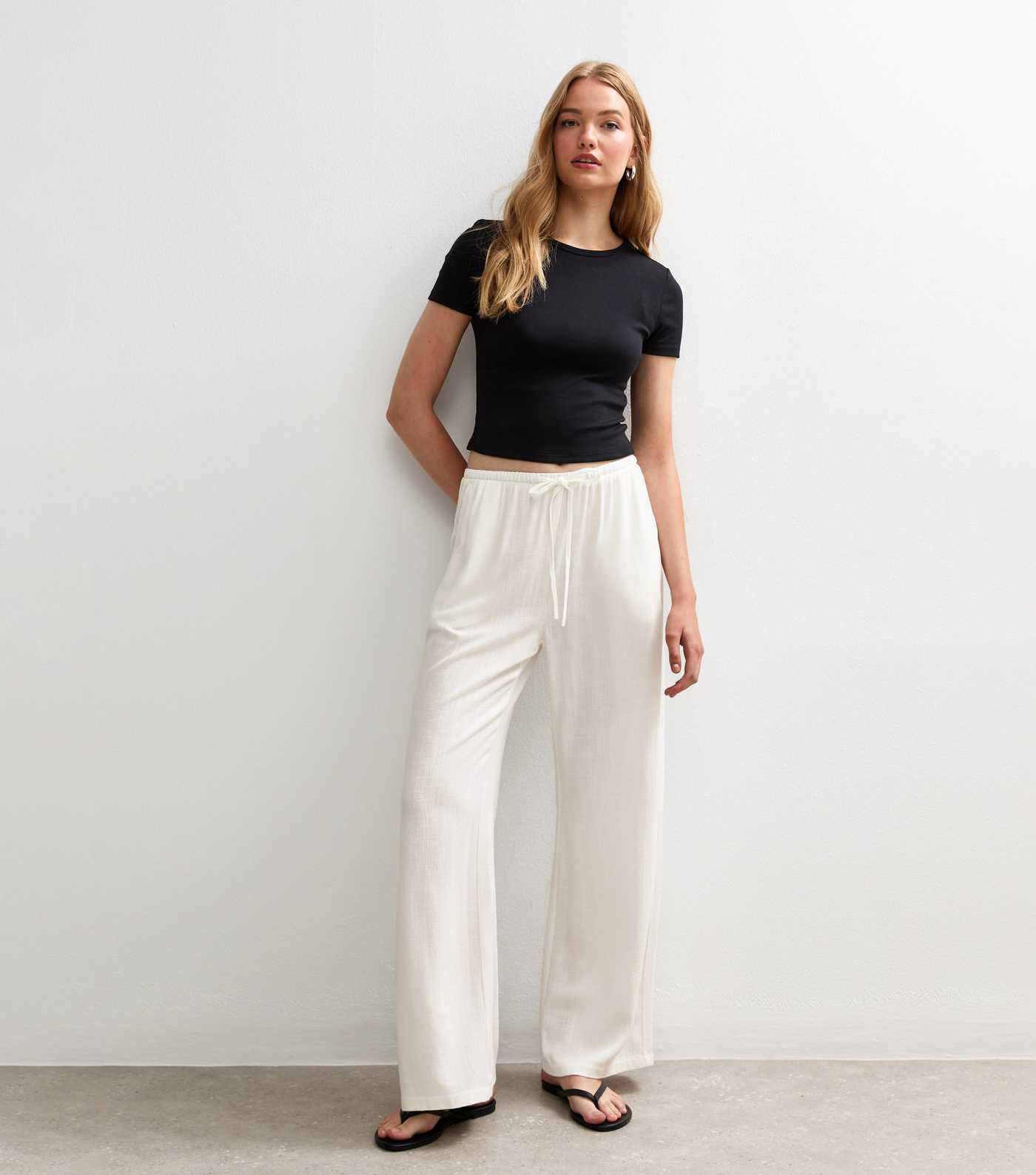 White Soft Touch Wide Leg Trousers | New Look | New Look (UK)