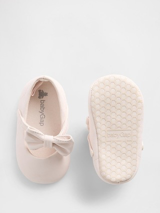 Baby Mary Jane Bow Shoes | Gap (US)