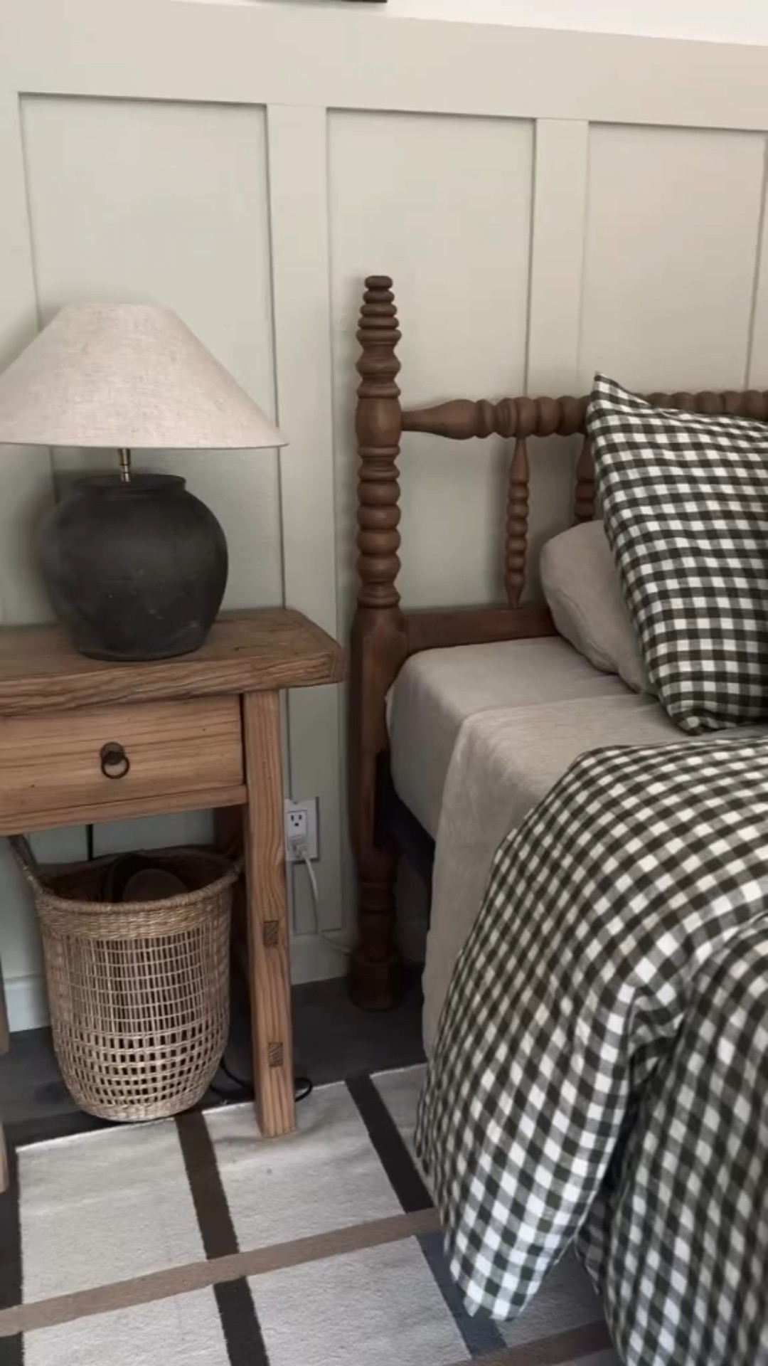 The bedding is everything! #boybedroom #beddinginspo #oncequince #vintagestyle #modernstyles 

CODE: INFG-25MYHOMEINLITTLESQUARES10 

To get 10% off first purchase
 (new customers only) 

COMMENT: BEDROOM to get links to your inbox