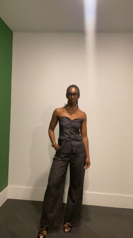 Found this set plaid pant set for such a steal at a local Dallas boutique! Was able to find something similar online. I wore this to the office, but wearing as separated would be great for day to day 💅🏾

Work outfit, corporate fashion, cute outfit, plaid outfit, classy outfit, two piece set, 2 piece set, pant set

#LTKworkwear #LTKstyletip #LTKfindsunder50