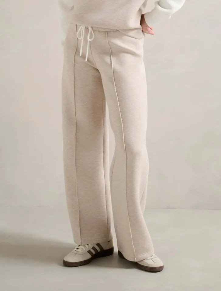 Tiana Wide-Leg Sweatpants | Forever New (AU)