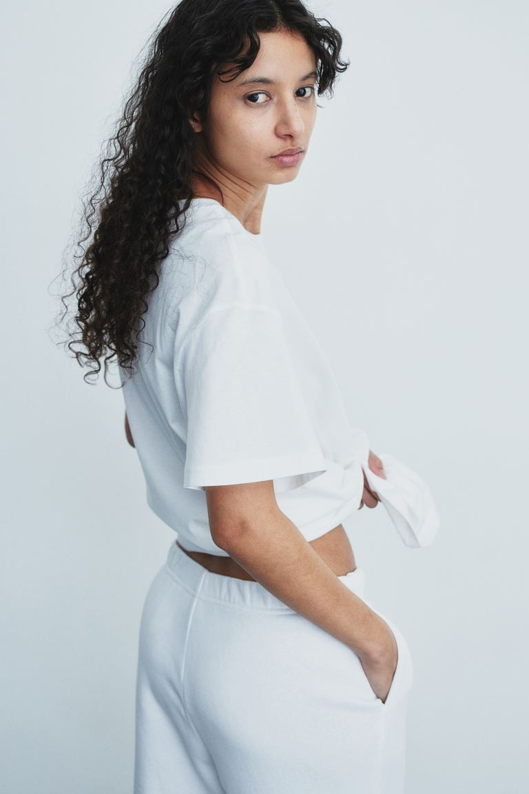 Oversized T-shirt - Round Neck - Short sleeve - White - Ladies | H&M US | H&M (US + CA)