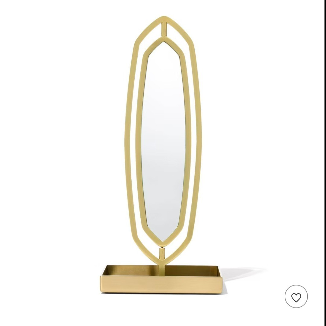 Fit & styleMirrored jewelry standHolds watches, bracelets, and necklaces and moreAesthetic appeal for any styleEssential for home jewelry organization

#LTKootd #LTKHome #LTKSeasonal