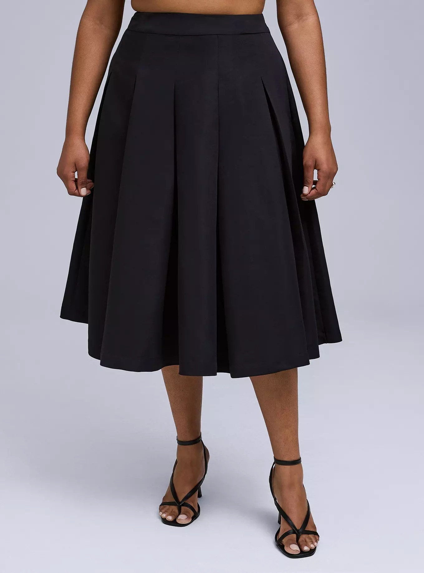 Belle Isle Pleated Midi Skirt | Torrid (US & Canada)