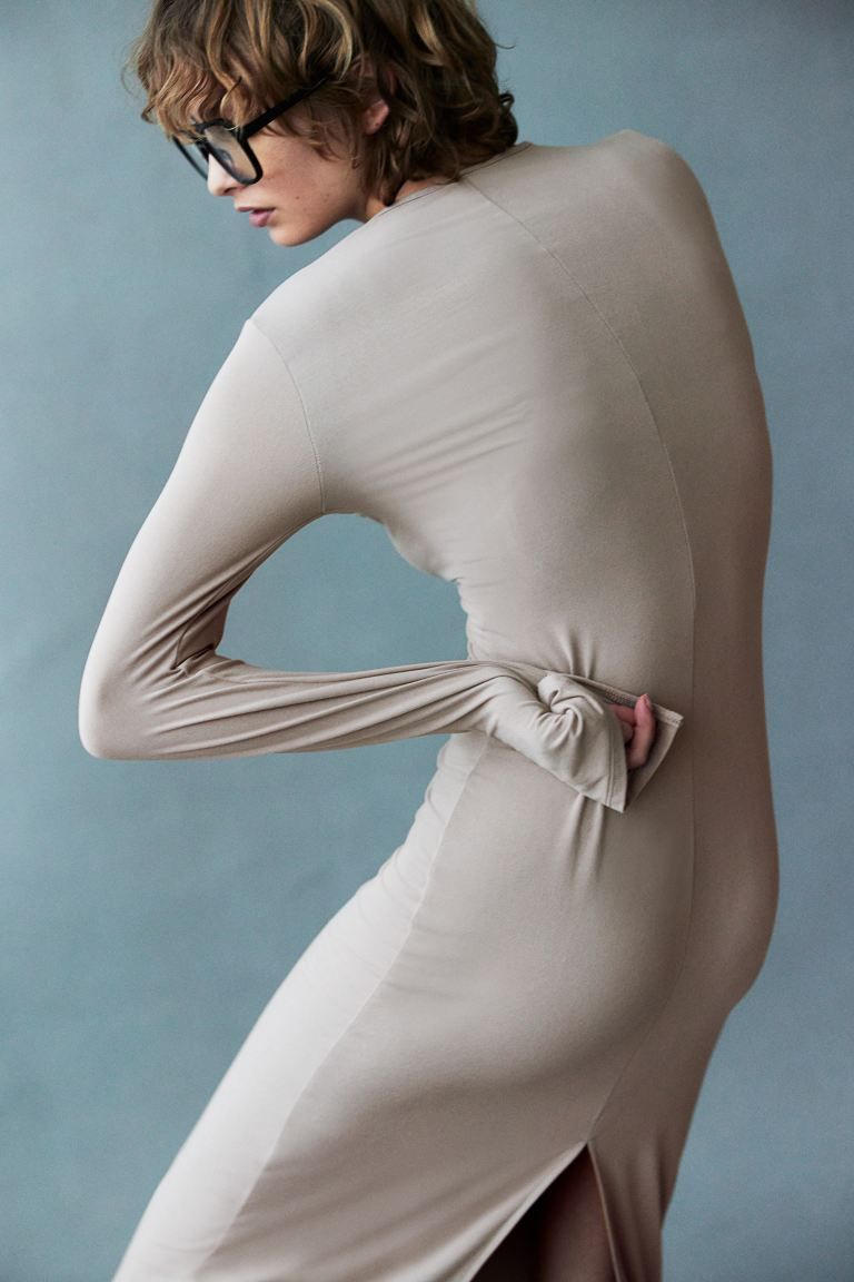 Longue robe moulante en jersey - Grège clair - FEMME | H&M FR | H&M (FR & IT & ES)