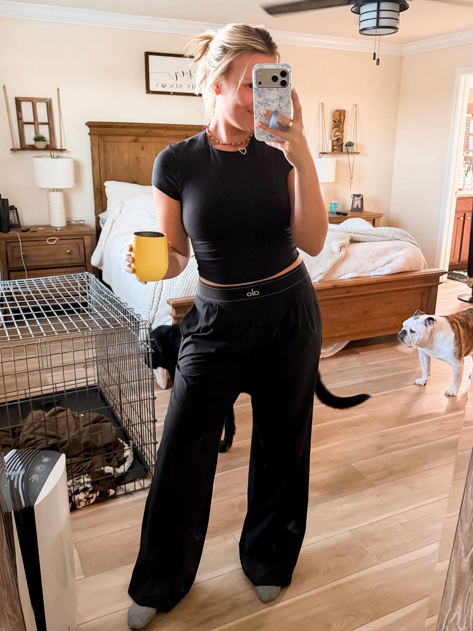 Saturday OOTD - two of my fav alo pieces! I wear the pants in a medium long, honestly could probably do a small! If in between sizes, size down in the pants. And then a medium top.

#LTKmomlife #LTKActive