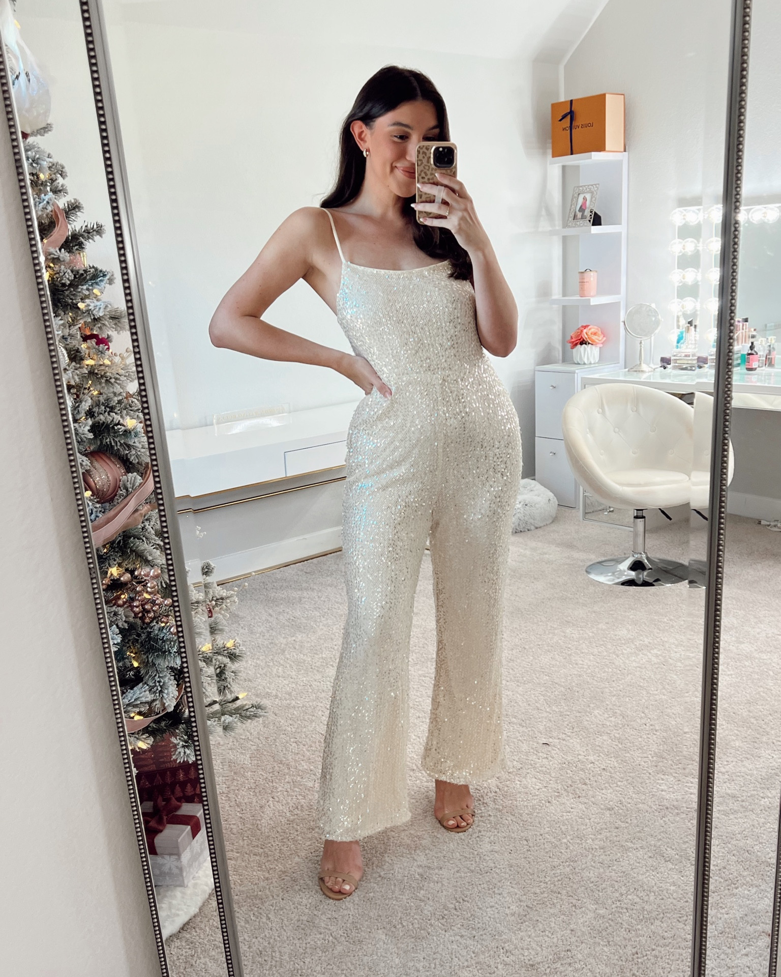 THIS ROMPER👏🏼👏🏼👏🏼 it’s so comfortable, tall girl friendly (I’m 6 feet) and long torso friendly🤌🏼. Also the price point is amazing! Would make a perfect New Years outfit✨

Mid size fashion, new years outfit, romper, jumper, curvy fashion

#LTKHoliday #LTKSeasonal #LTKmidsize