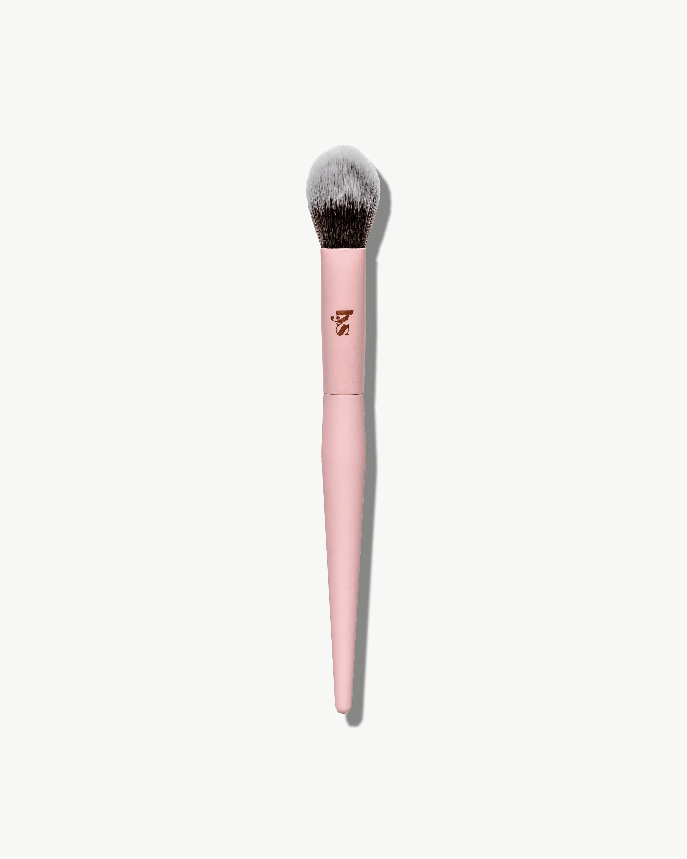 Dome Highlighter Brush | Credo Beauty