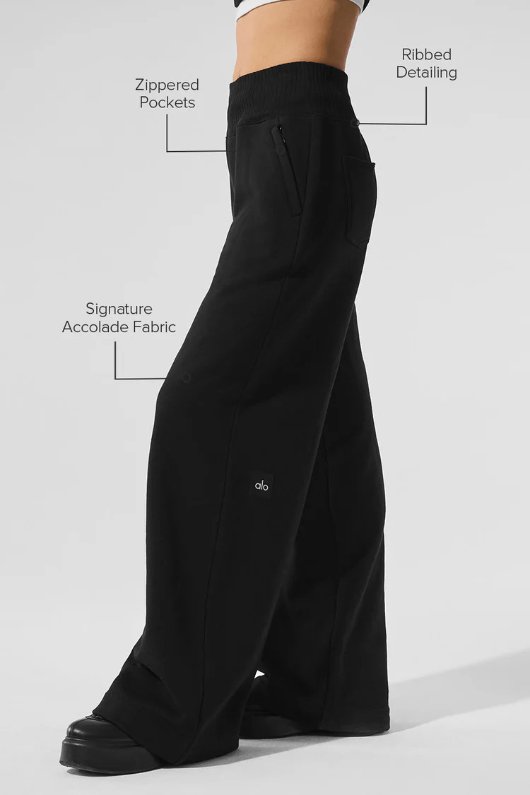 Serenity Wide Leg Sweatpant | Alo Yoga