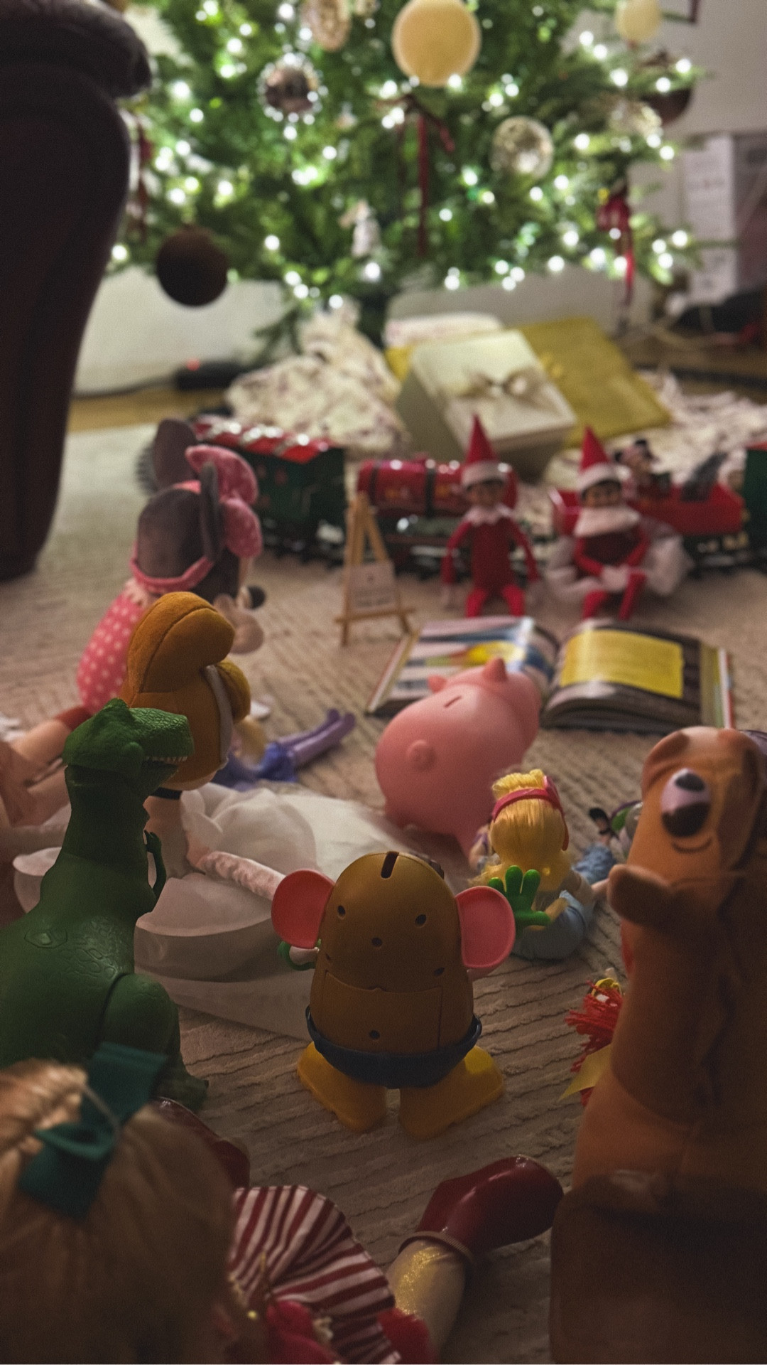 Night 2 of our elves reading our firsts the birth of Christ 

#LTKHoliday #LTKstorytime #LTKmomlife