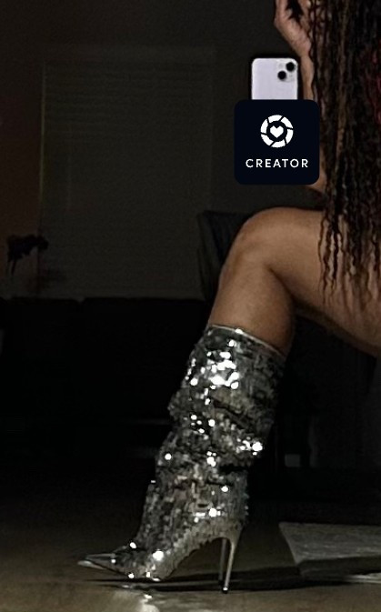 Holidays are for sparkles ✨#boots #holidays #dressy #christmas #newyears #shine #datenight #fun #cyber #stevemadden #bootsontheground

#LTKGiftGuide #LTKHoliday #LTKSaleAlert