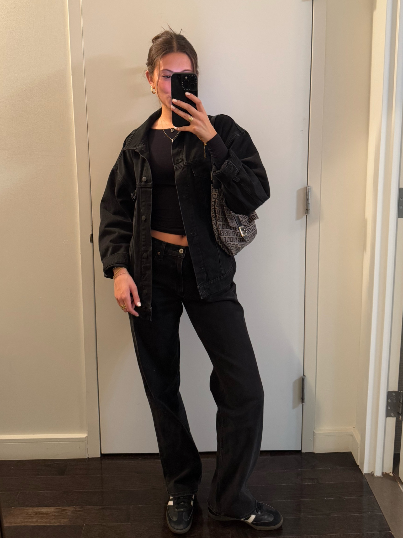 All black for a night out 🖤

Anthropologie, Abercrombie, going out outfit, winter fashion, date night outfit, fendi, free people

#LTKStyleTip #LTKFindsUnder100