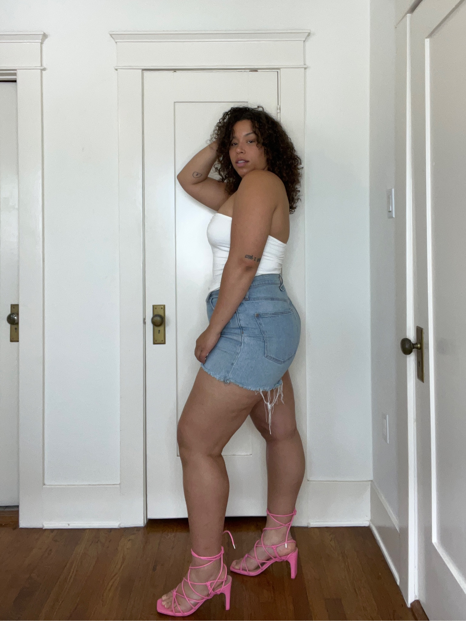 the perfecttttt $30 strappy heels you need for spring/summer 

#LTKcurves #LTKunder50 #LTKFind