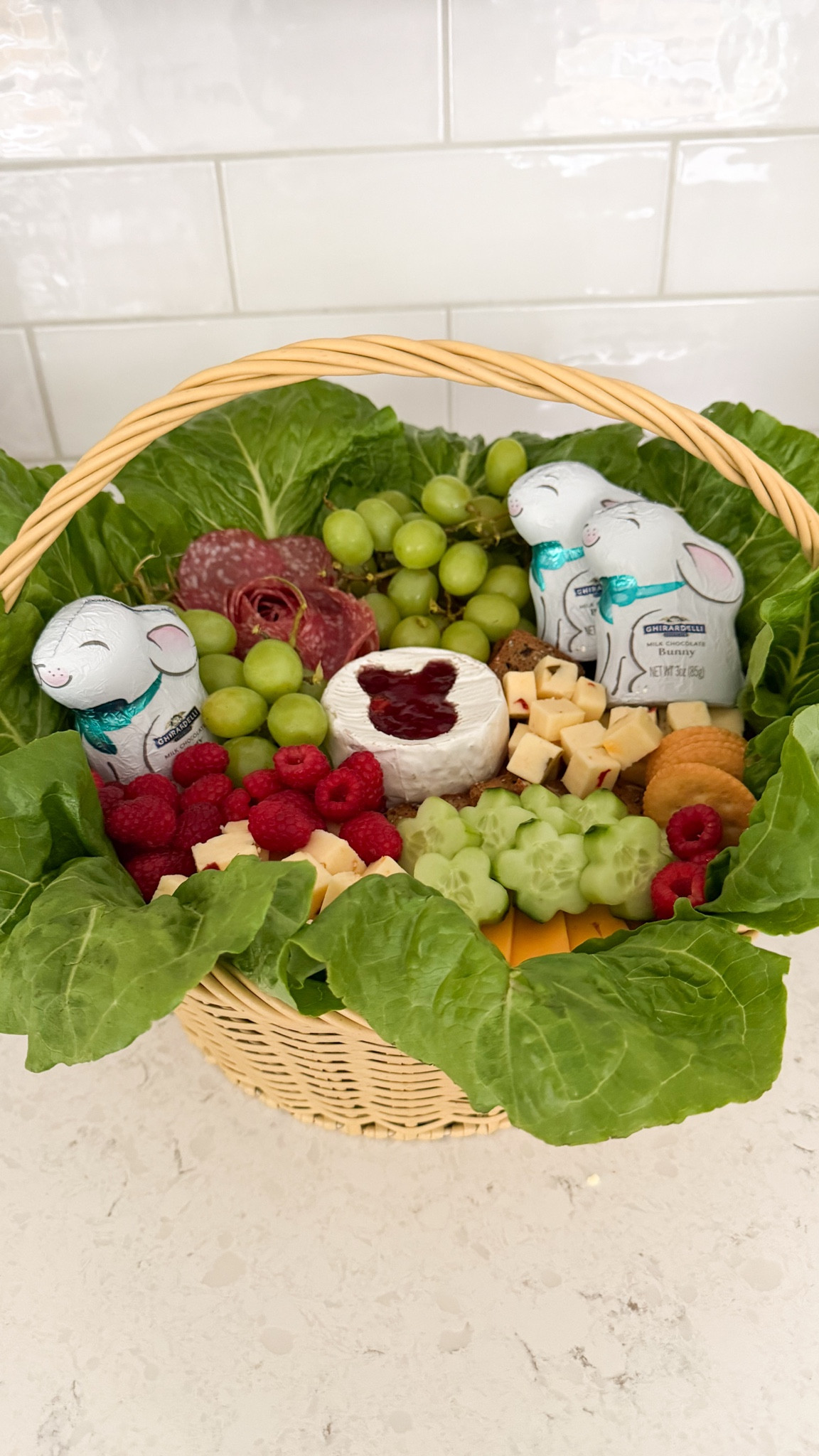 EASTER CHARCUTERIE BASKET 🧀🍇🥬🍫🐰 

Basket, tray, lettuce, bunny shaped milk chocolate, salame, grapes, strawberries 

#LTKfoodie #LTKHome #LTKSeasonal
