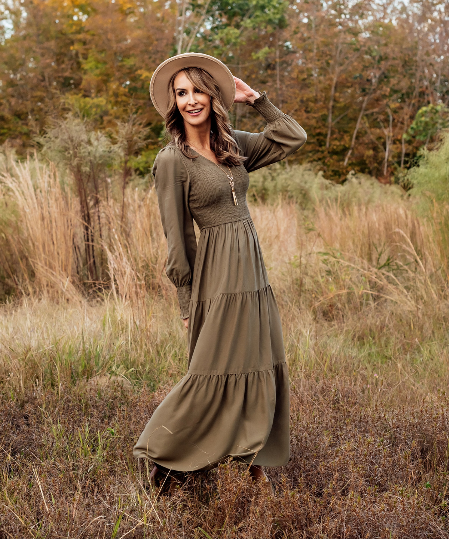 Amazon Find!  Beautiful maxi dress perfect for fall, family family photo shoot or even the Thanksgiving Holiday.  It’s comes in a variety of colors. 


#LTKHoliday #LTKunder50 #LTKstyletip