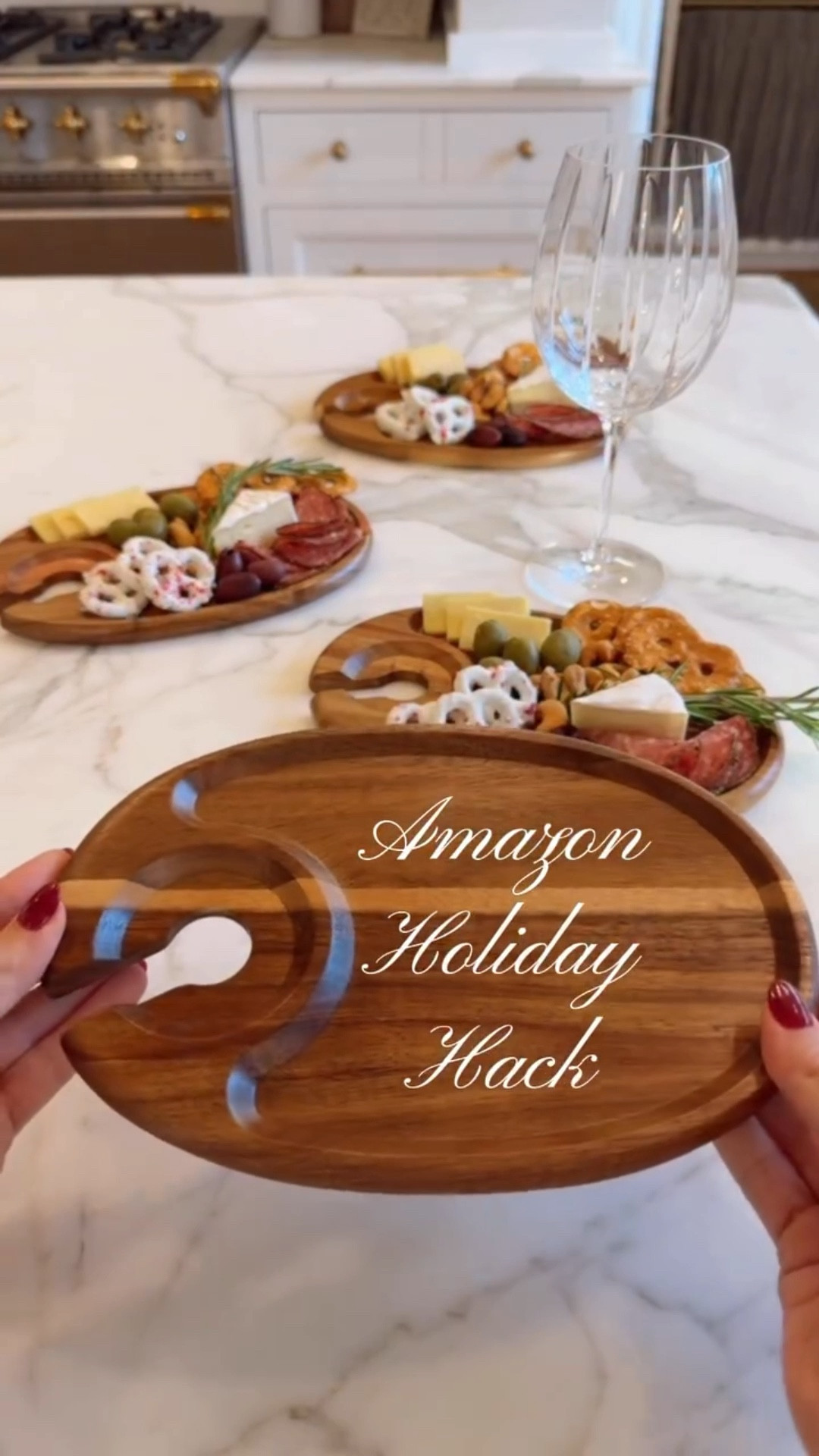These cheese boards come in a pack of four, are made from high-quality acacia wood, and are perfect for hosting this holiday season! ❤️✨ also they’re ON SALE!!

#amazonfinds #amazonhome #holidayhack #holidayhosting

#LTKParties #LTKHoliday #LTKGiftGuide