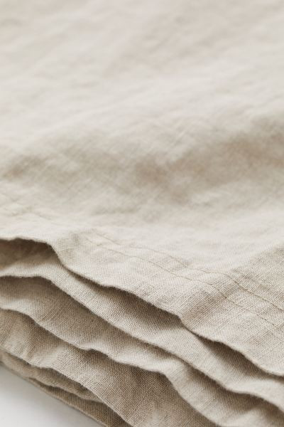 Washed Linen Tablecloth | H&M (US + CA)
