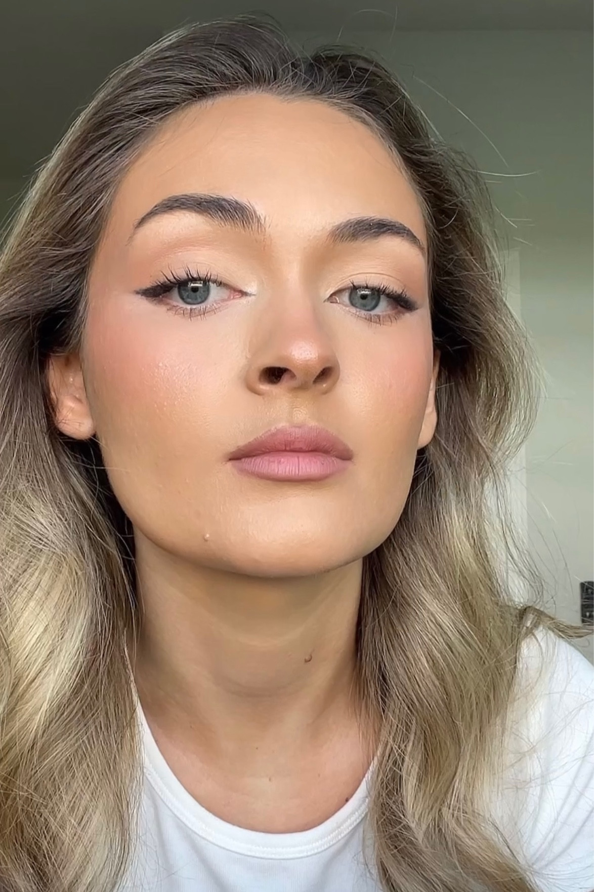 All the products I used for this look in my makeup tips tiktok! 