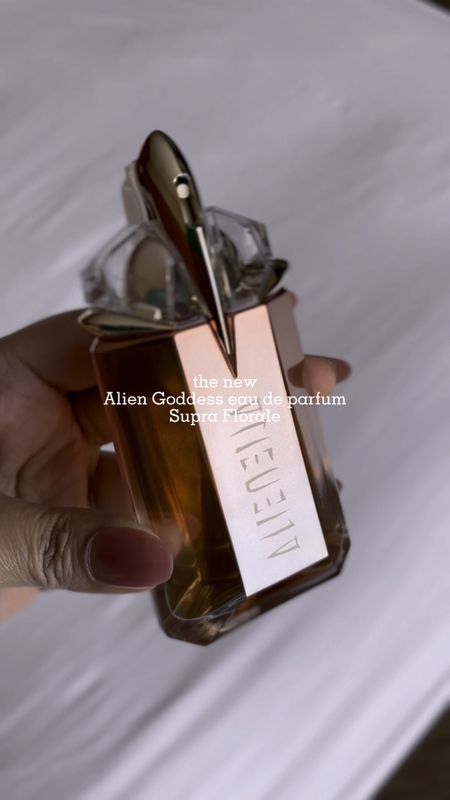 🌸✨ Calling all modern goddesses! ✨🌸

Get ready to feel like an absolute boss with the Alien Goddess eau de parfum Supra Florale by @muglerofficial! 💖 It's inspiring, unique, and fierce – just like the goddess you are! 💫💖

Can we take a moment to appreciate this bottle? It's like a work of art! The pink petals wrapping around it make it a total showstopper on my vanity. 🌷

The scent is a sensory overload of florality, awakening your senses and dazzling those around you. 🌸🌼 And let me tell you, you've never smelled anything quite like it before. It's bold, sophisticated, and simply divine. 😍

Don't forget to tag a friend who needs to know about this magnificent fragrance too. 😉👯‍♀️



#giftedbymugler #Mugler #AlienGoddess #Newfragrance


#LTKFind #LTKbeauty #LTKSale