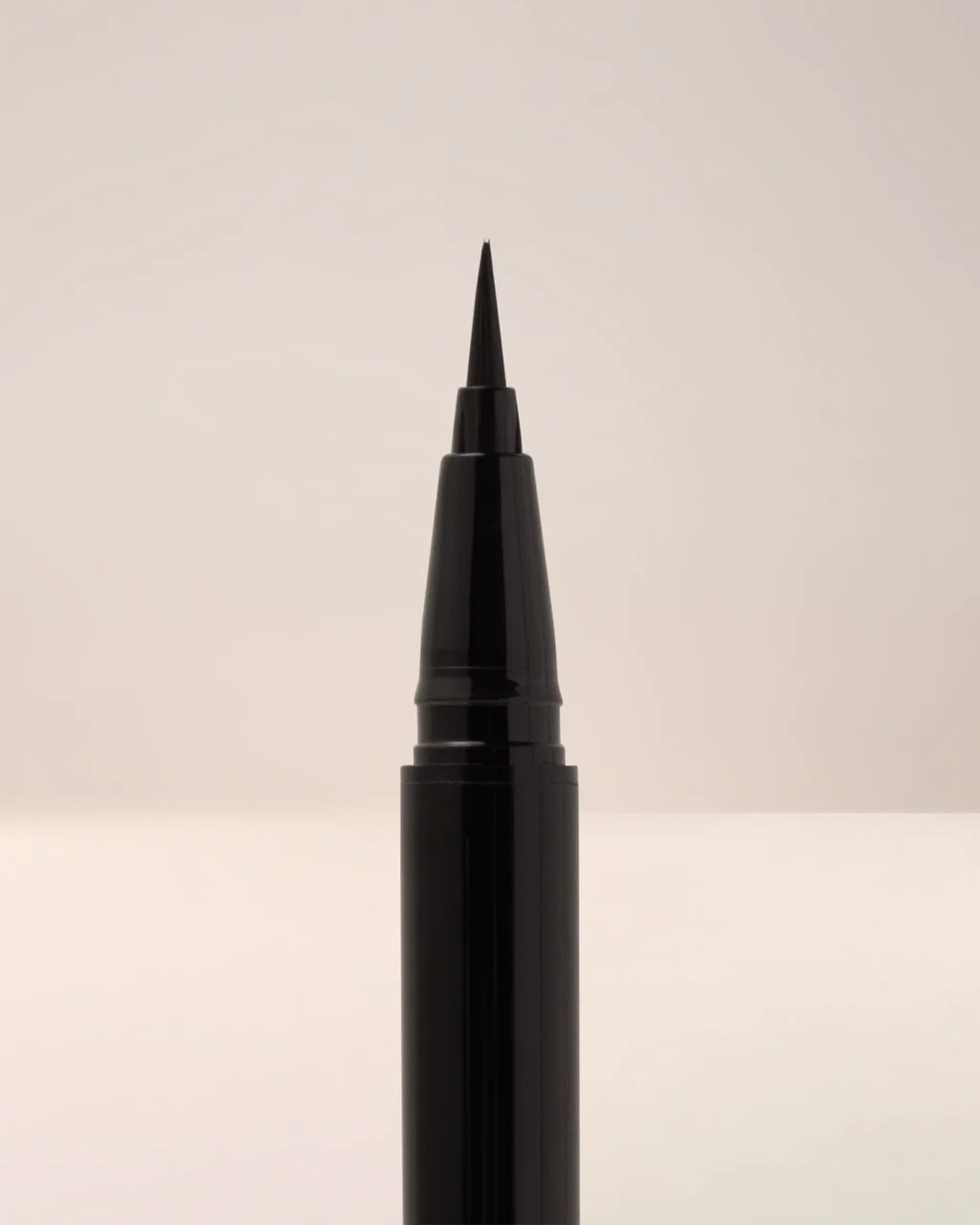 Black Brush Tip | EM Cosmetics