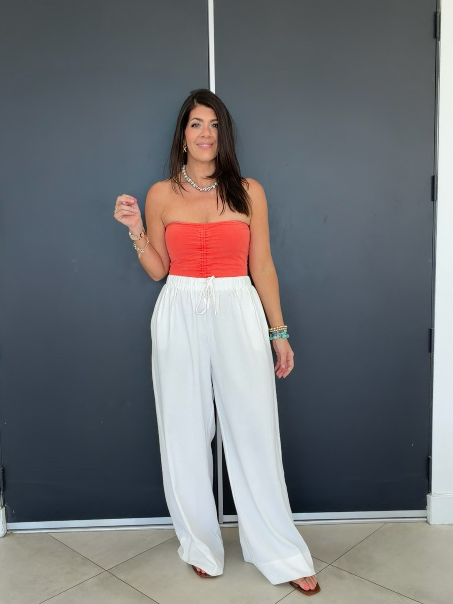 I tried on Mallory’s pants and immediately ordered. These are a 10, but I ordered a size down

Medium top

#LTKMidsize #LTKOver40 #LTKTall