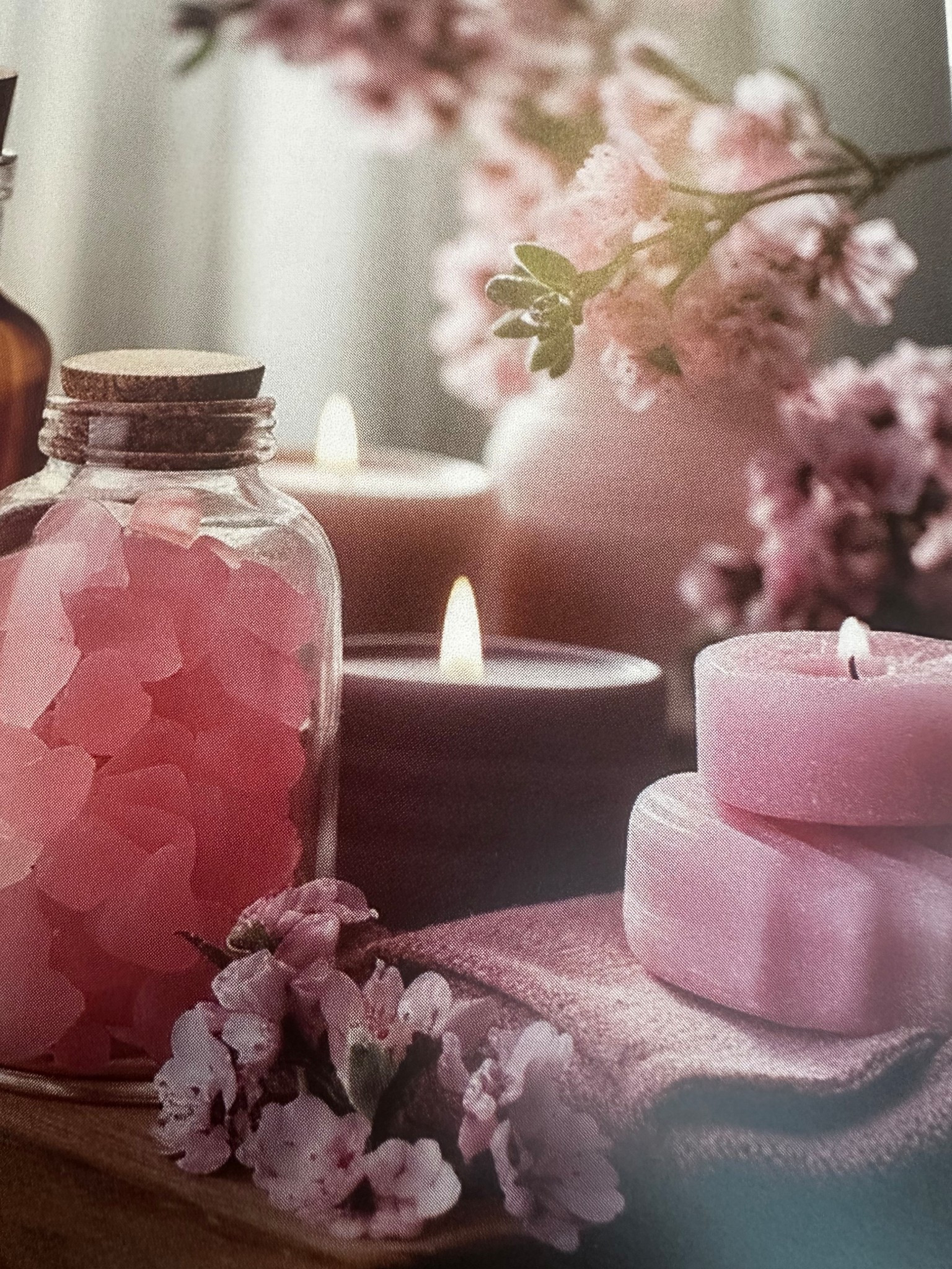 Light the holidays with Yankee Candles. The scents that give you peace and comfort and harmony!!

#LTKselfcare #LTKSeasonal #LTKHoliday