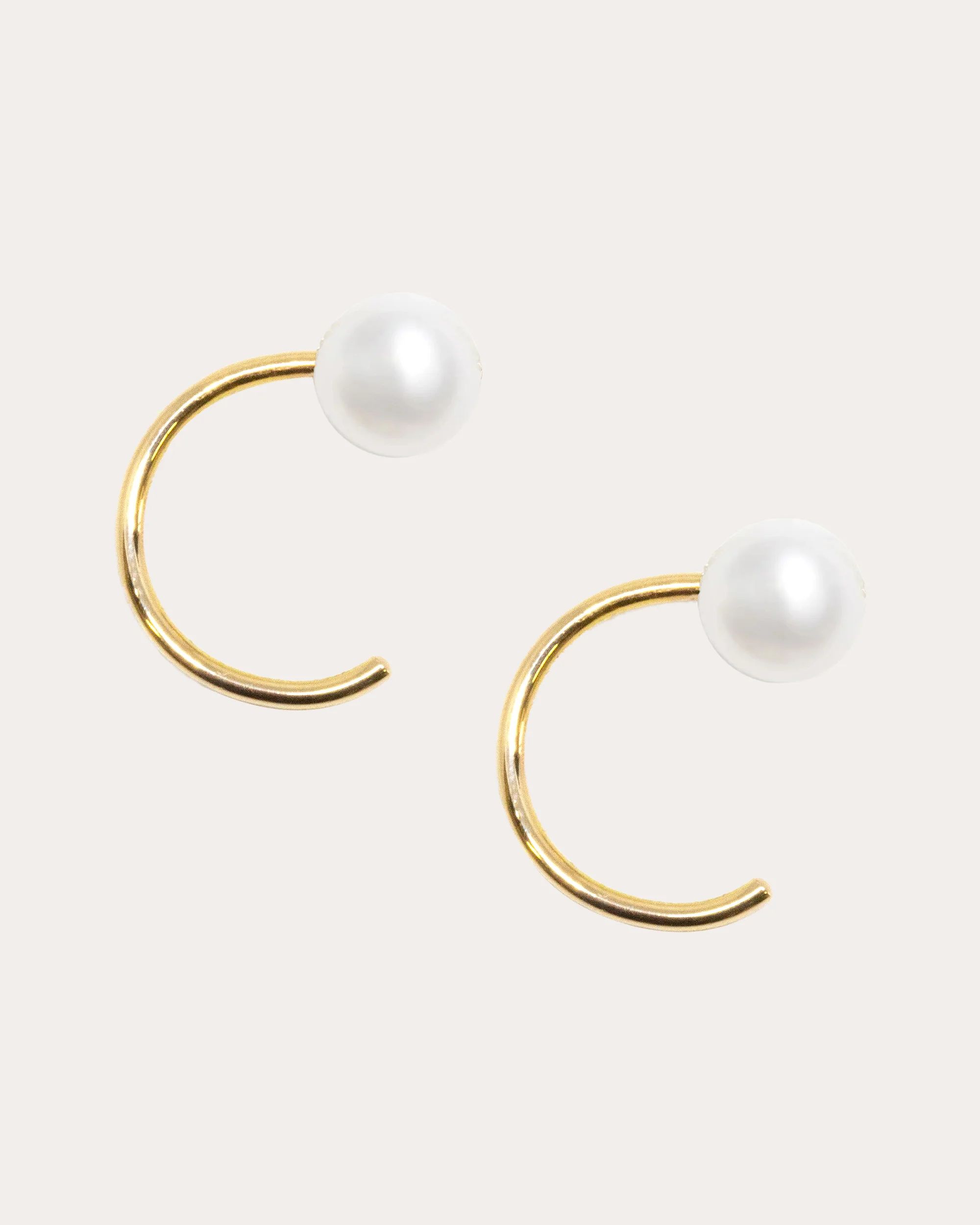 Pearl Petite Huggie Earrings | Olivela