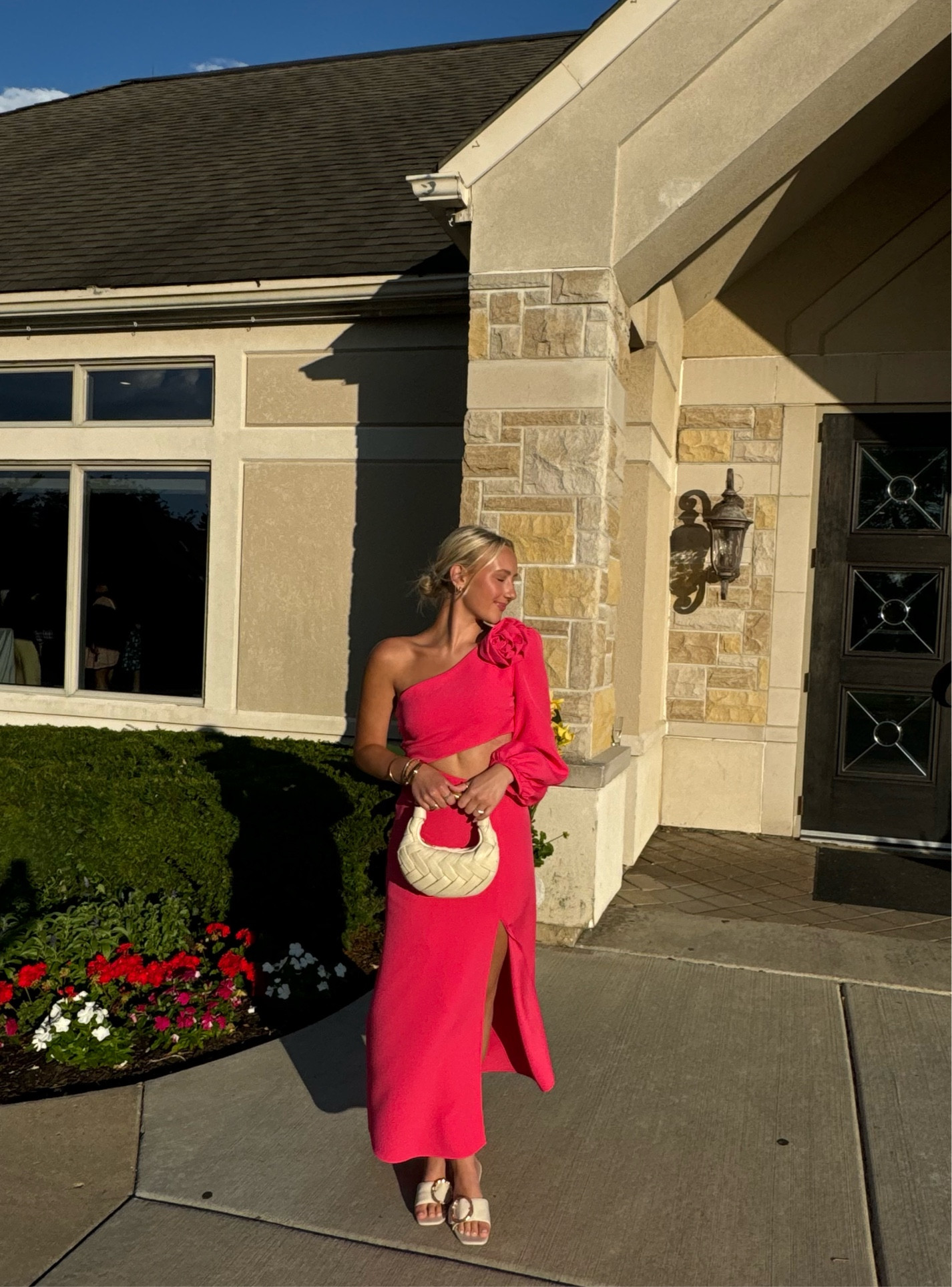 wedding ootd!
dress is nuuly (brand: laagam)