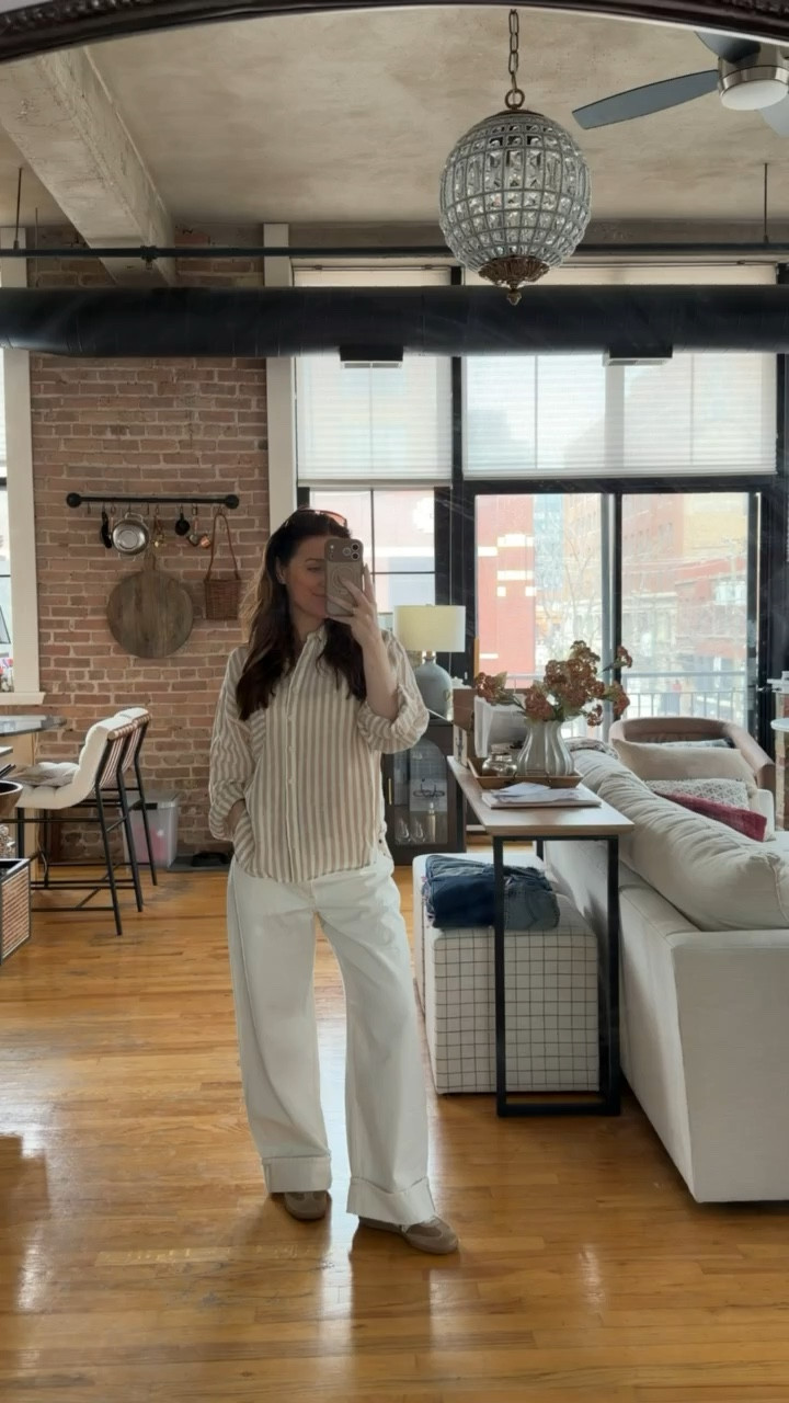 90s butter mom vintage inspired outfit 

#LTKootd #LTKdayinmylife