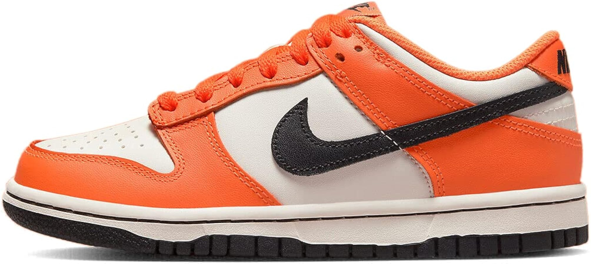 Nike Kid's Dunk Low SE Sneaker | Amazon (US)