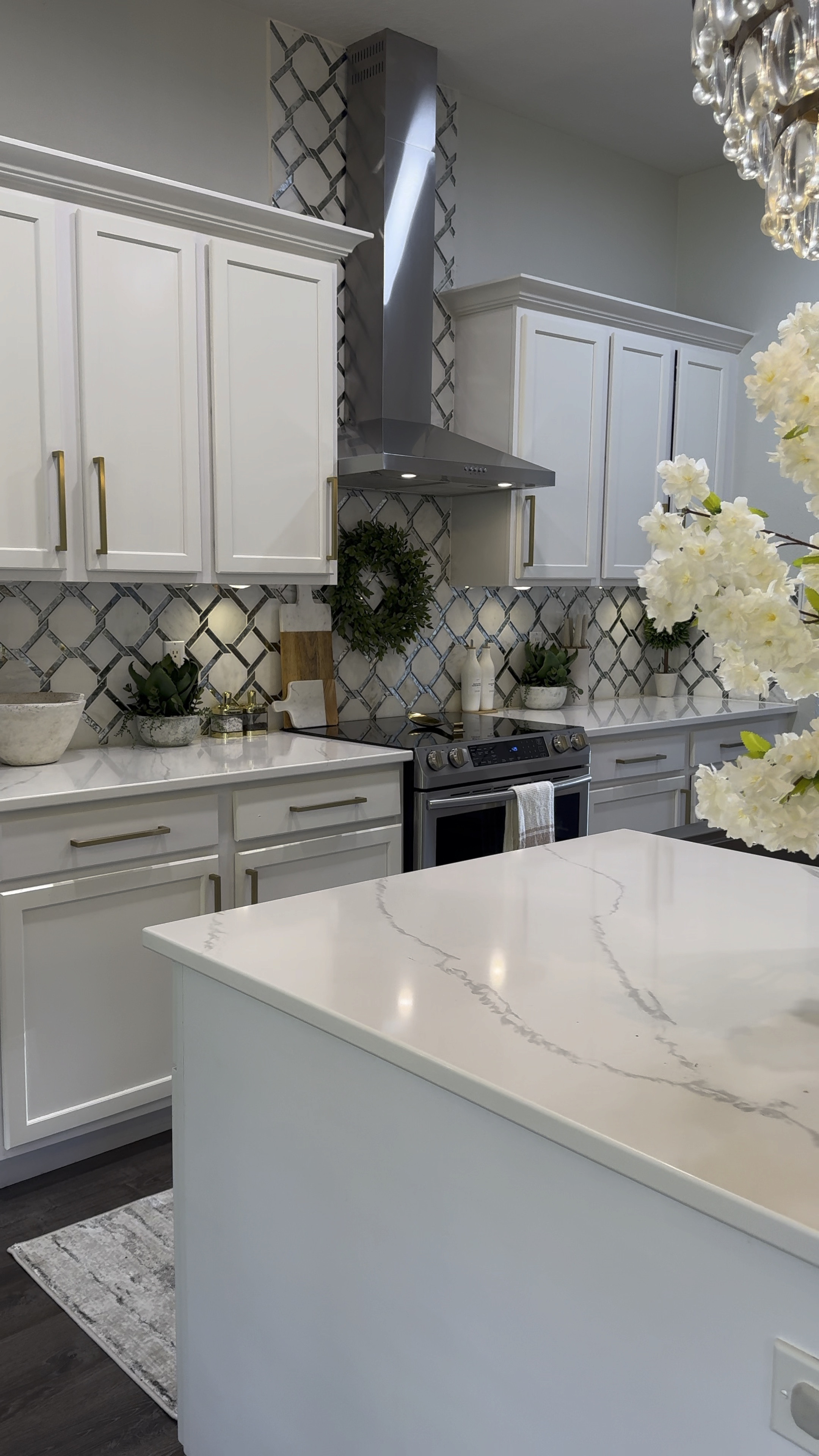 Shop my kitchen 

#LTKHome #LTKFamily #LTKSaleAlert