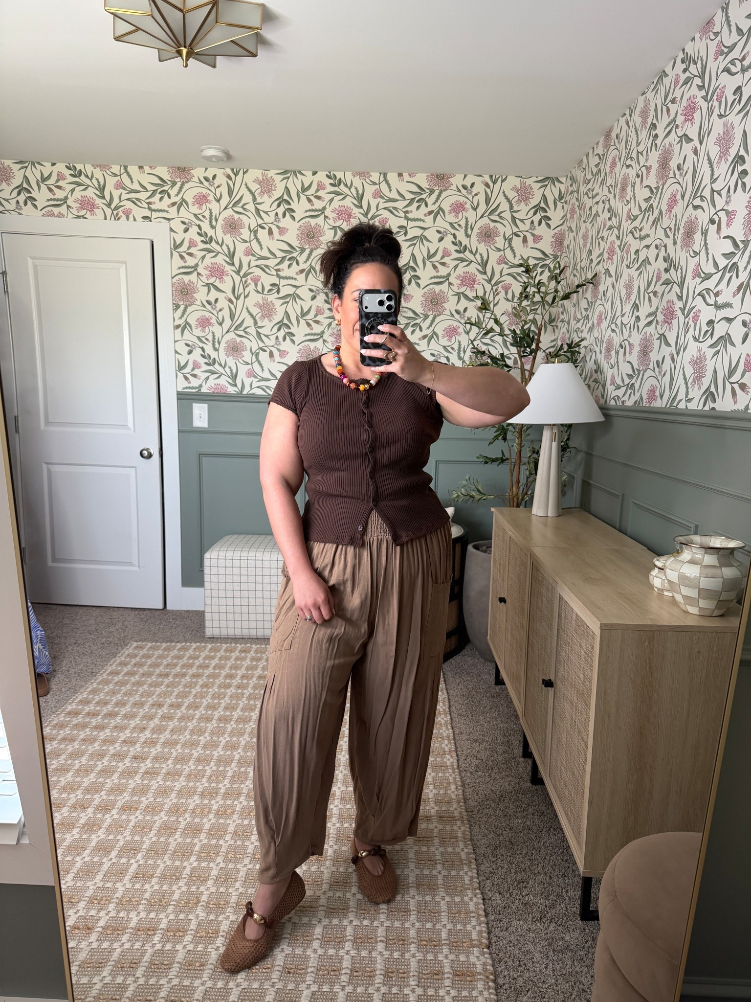 Ootd as a midsize mom of 2 ☀️💛

#LTKootd #LTKmomlife #LTKMidsize