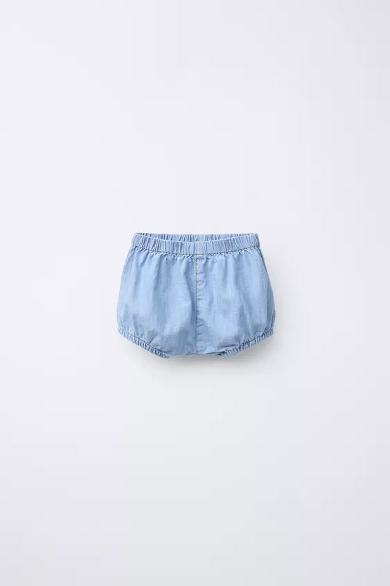 Flowy denim bloomers with elastic waistband. Patch pocket on back. | Zara US