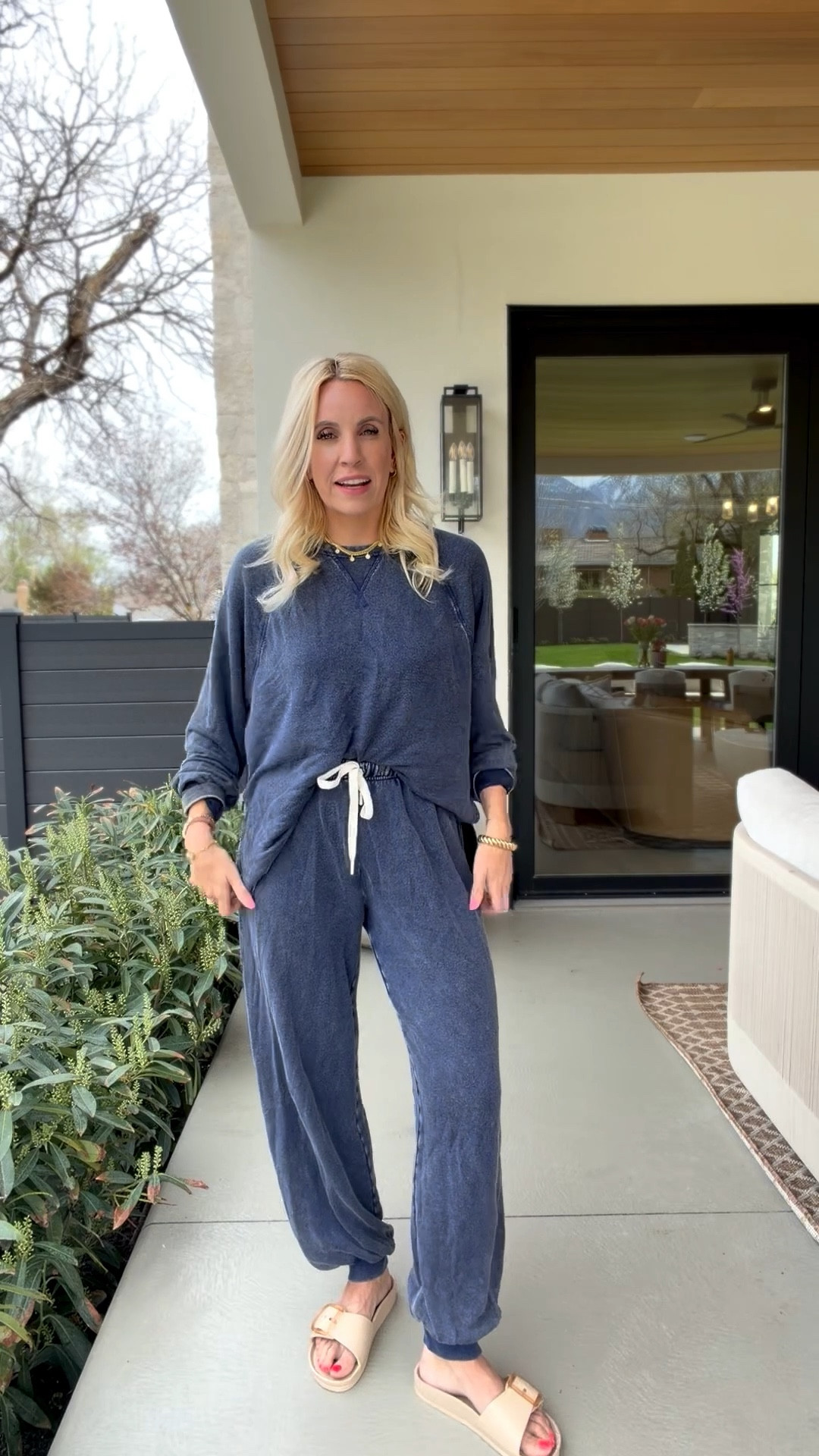 This set reminds me so much of aviator nation! Size small bottoms and medium top! 

#LTKgrwm #LTKmomlife #LTKootd