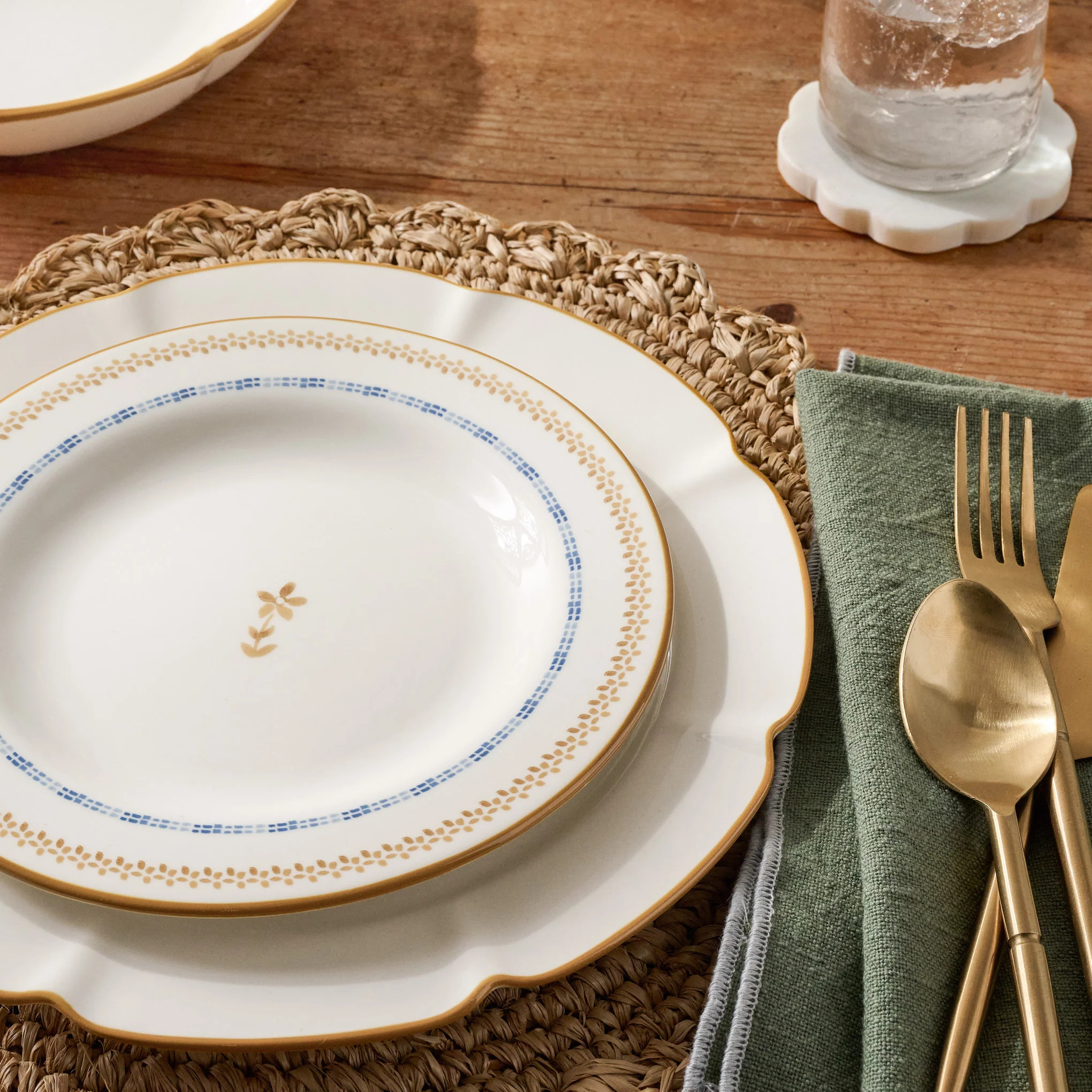 Luna Scalloped 3-Piece Place Setting | Magnolia