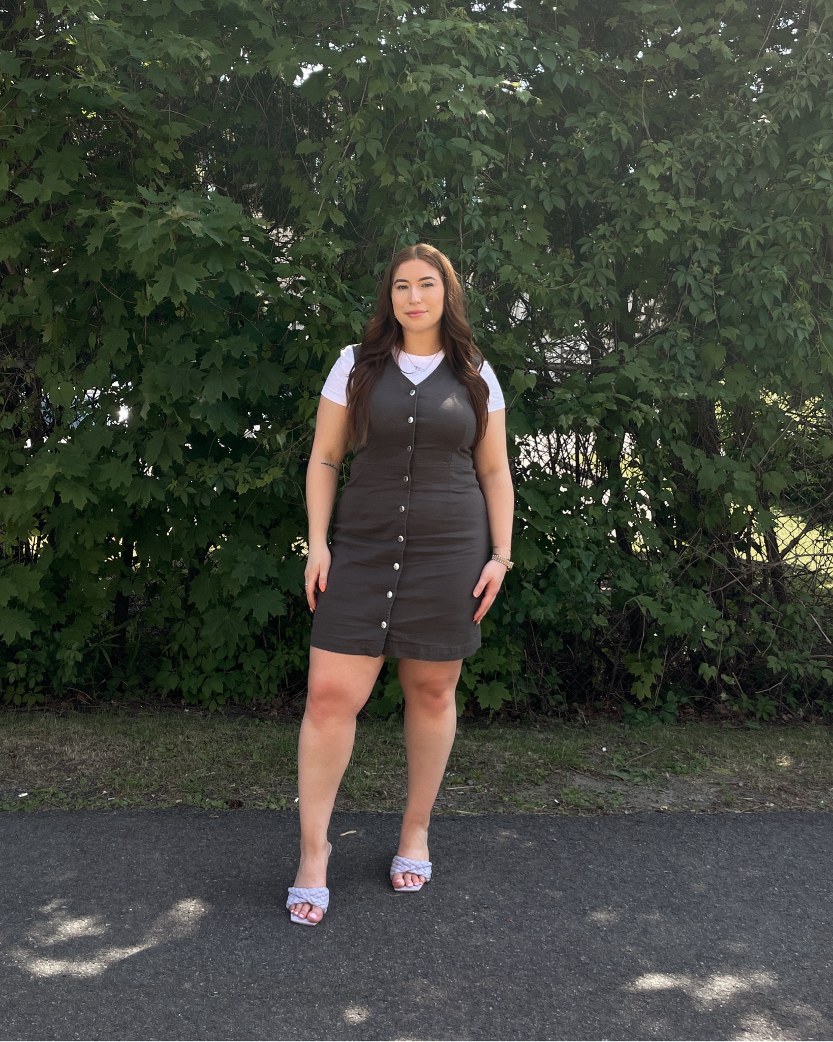 👩🏻‍💻☕️👡⁣
insta & tiktok: @katlpx
⁣
[ summer workwear inspo, summer style, work outfit ideas, white t-shirt, button up mini dress, purple mule heels, business casual, midsize fashion inspiration, fashion moodboard, trending outfits, easy ootd, simple outfits, workwear outfits, #midsizefashion #midsizestyle #summerstyle #summerstyleinspo #buttonupdress #workwearideas #businesscasual #easyoutfitinspo #simpleoutfits ]

#LTKmidsize #LTKstyletip #LTKworkwear