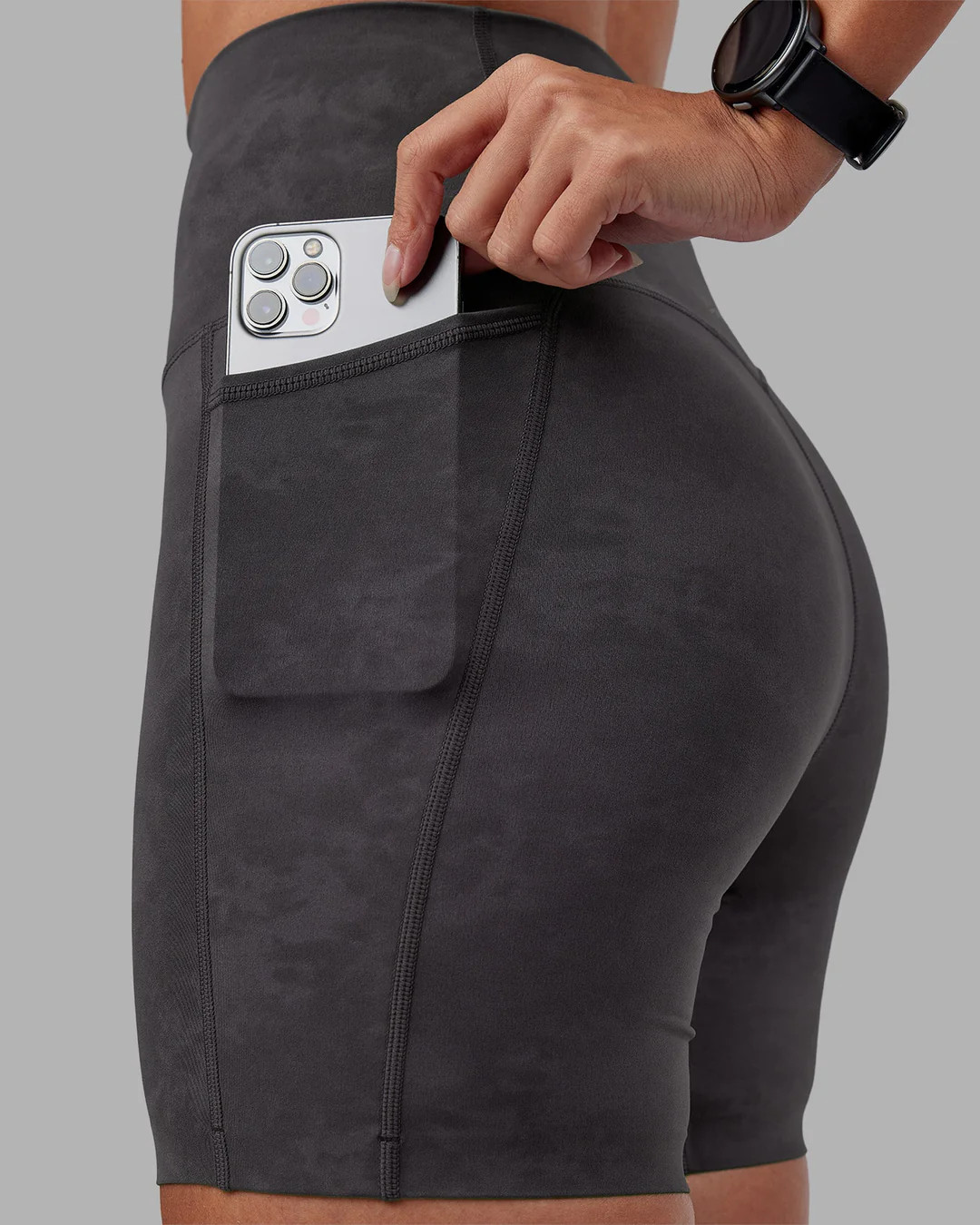 Elixir Ultra High-Rise 6" Short Pockets - Dark Storm Wash | LSKD | LSKD