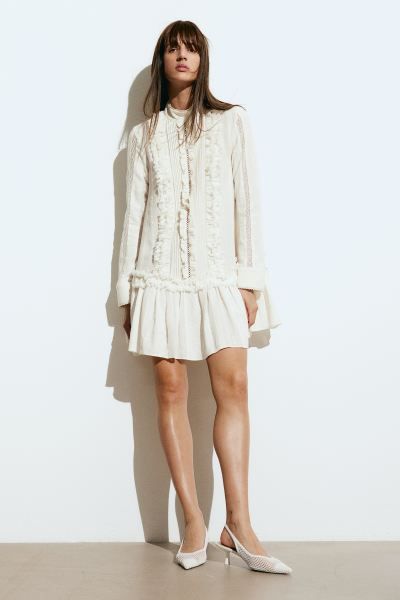 Ruffled dress - Cream - Ladies | H&M GB | H&M (UK, MY, IN, SG, PH, TW, HK)