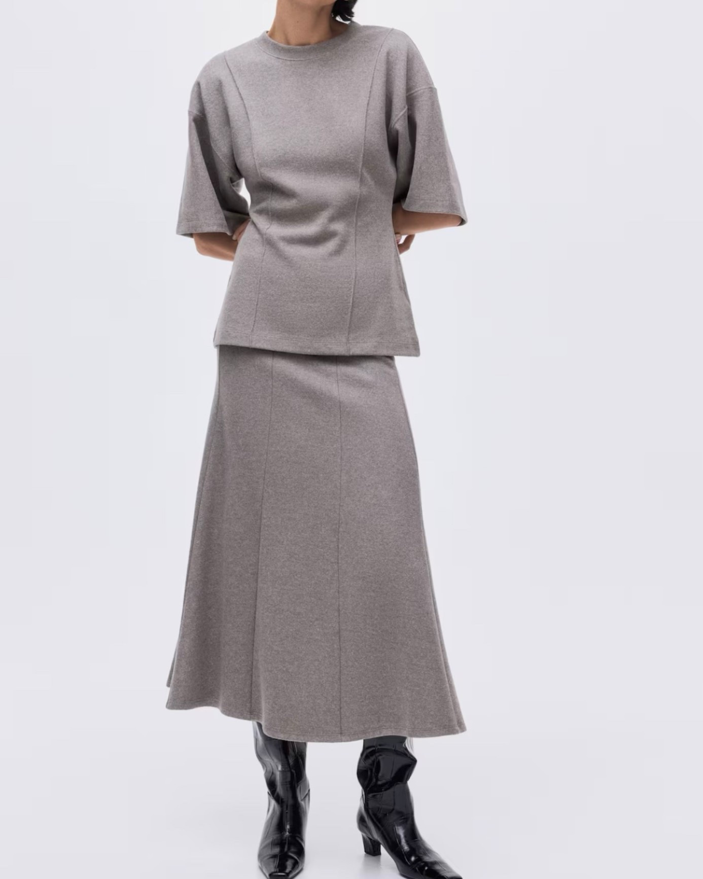 The viral co ord is now available as a skirt 😍

#LTKautumn #LTKstyletip #LTKwinter