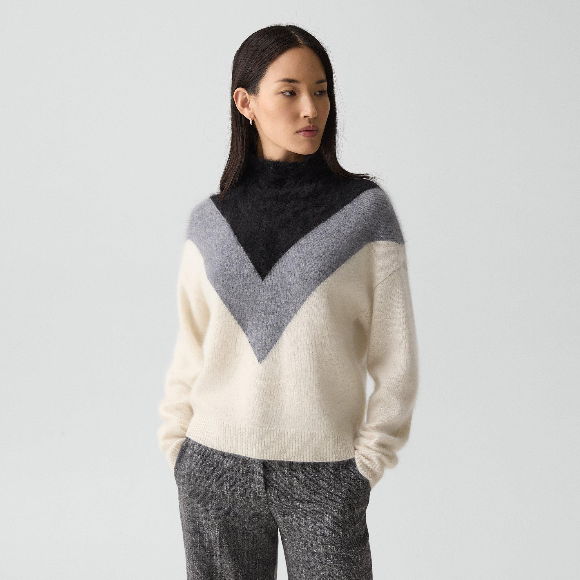 Chevron Turtleneck Sweater in Airy Cashmere | Theory
