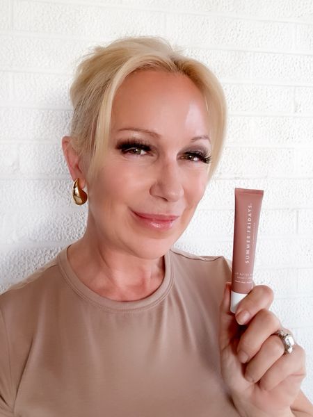Summer Friday’s lip balm is so buttery and nourishing… I struggle with chapped lips and all year long but this balm genuinely helps.

#LTKOver40 #LTKBeauty #LTKFindsUnder50