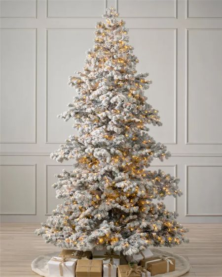 Christmas tree magic! ✨ #nordstromhome

#christmas #christmastree  #homedecor #home #winter #holidays #balsamhill #holidaydecor #logcabin  #hostess #holidayhostess #giftsforher 

#LTKfamily #LTKparties #LTKhome