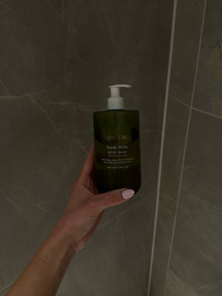 Favourite Luxury Shower Gel 💫

My partner recently bought this as a little treat for me at our local SpaceNK store and I absolutely love it! A small luxury to start the day that smells beautiful, is so refreshing and doesn’t irritate my sensitive skin at all. I highly recommend 💫

*not an ad - this is not a sponsored post and the product was paid for with our own money. 


-
#luxury #spacenk #bodywash #showergel #beauty #gifts #giftsforher #giftguide #gifting #beautyfaves #beautymusthaves #beautyessentials #bestbuys #uk #smallluxuries #selflove #selfcare #beautyproducts #luxuries #affordableluxury 

#LTKeurope #LTKbeauty #LTKfindsunder50