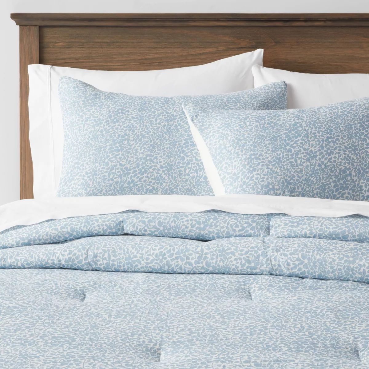 Traditional Floral Printed Cotton Comforter & Sham Set Blue - Threshold™ | Target