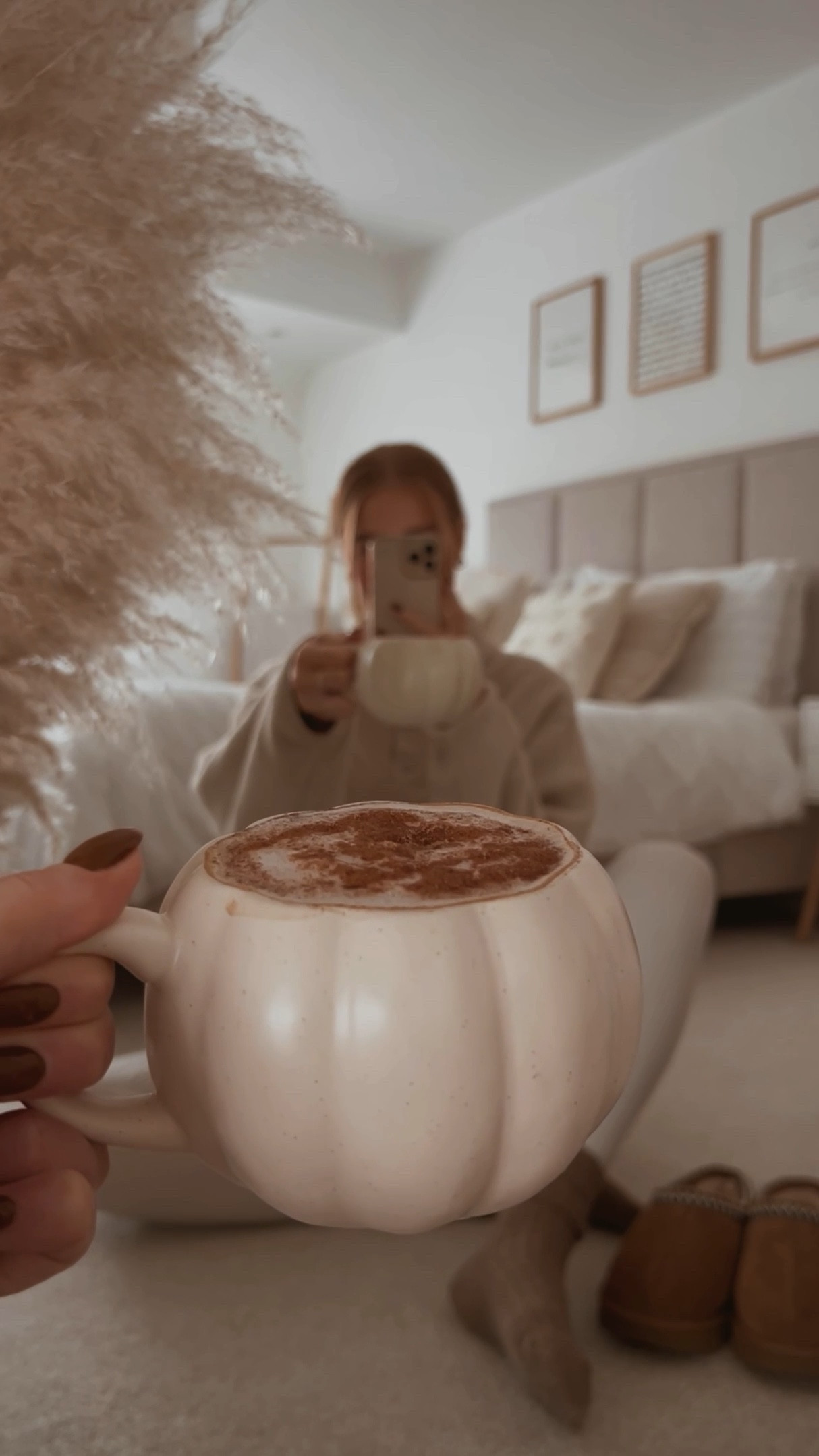 my speckled pumpkin mug that is in almost all of my videos is finally back in stock.. and it’s only £4.50 ☕️🍂🤎🕯️🎃 it’s perfect for those pumpkin spice lattes while you curl up under a blanket and watch gilmore girls this autumn 🍁🧦 

#LTKhome #LTKuk #LTKeurope