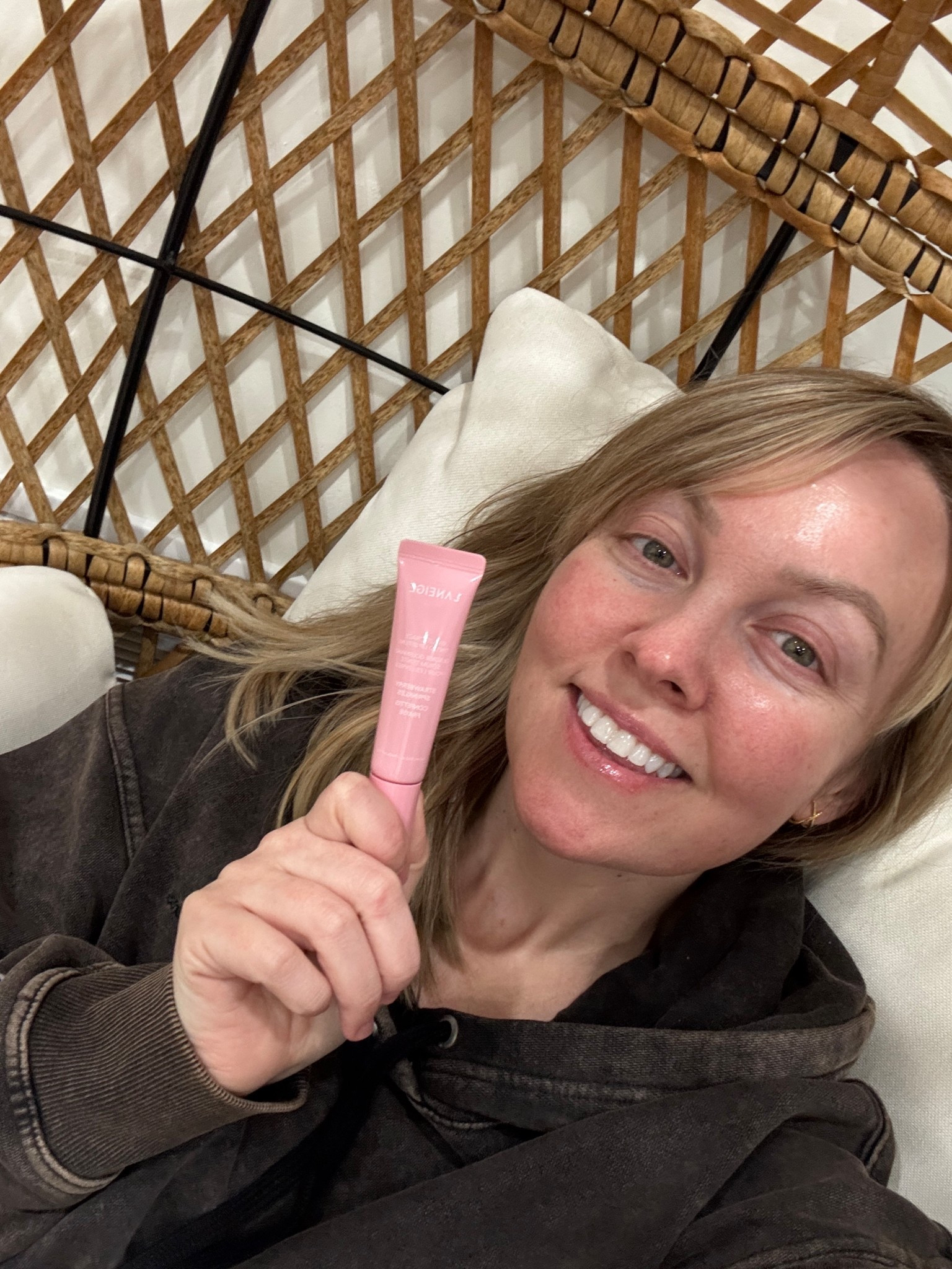 My favorite gloss atm 🩷 makes a great stocking stuffer too!!! 

#LTKCyberWeek #LTKGiftGuide #LTKHoliday